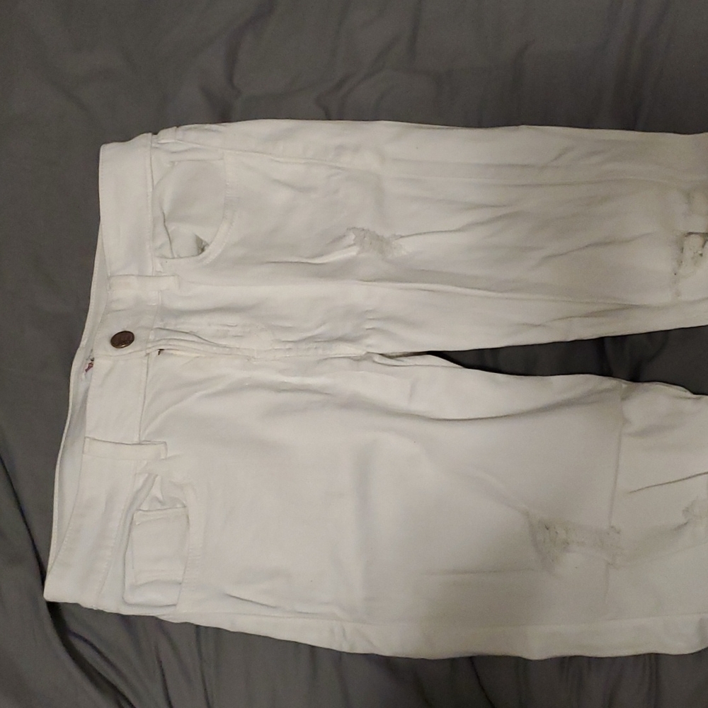 White GUESS jeans